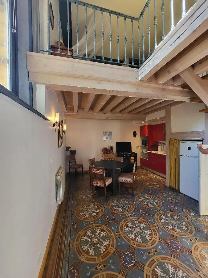 Atypique Chapelle Amenagee Villa Albigny 0*,